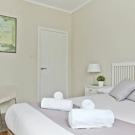 Basque Homes - Iparraguirre * San Sebastian